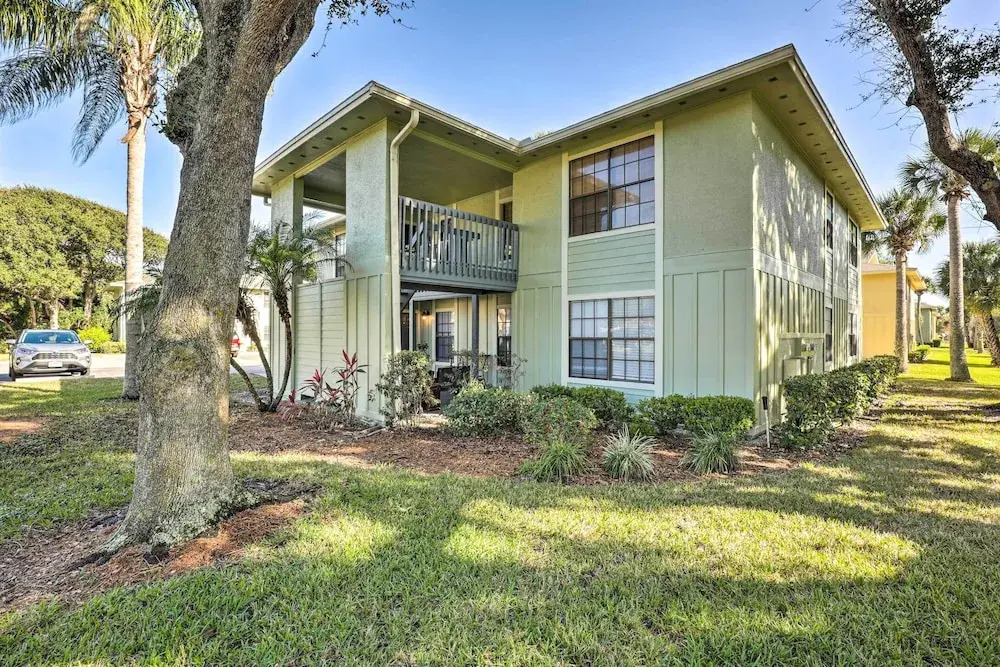 Sunny St Augustine Condo w/ Wifi - Walk to Beach!