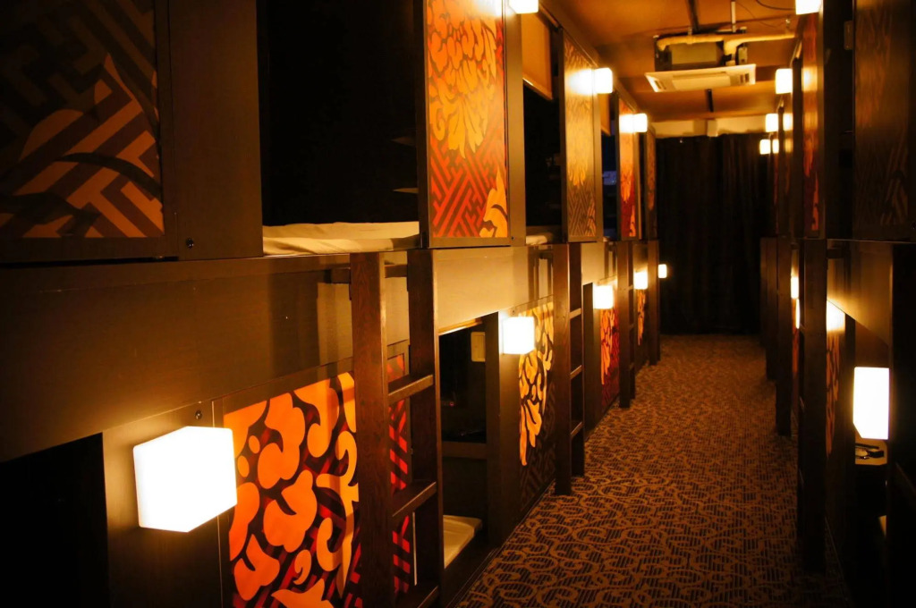 Centurion Cabin & Spa – Caters to Women (отель для женщин)