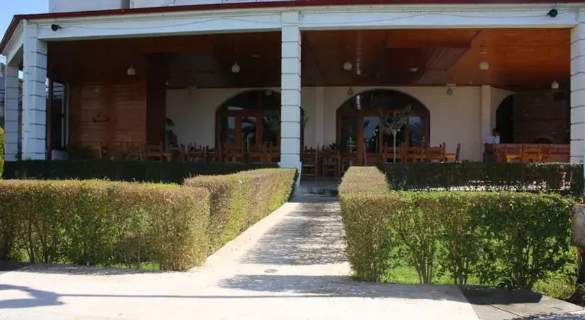 Guesthouse Familja
