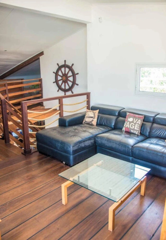 House with 2 Bedrooms in Saint-Pierre, with Wonderful Sea View, Furnished Terrace And Wifi
