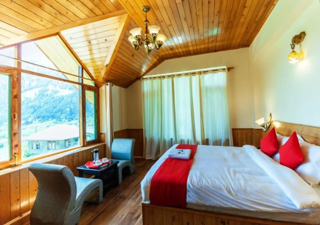 OYO 1837 Hotel Golden Meadows