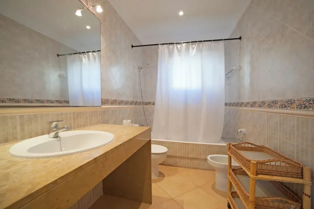 Can Alou, Village House With Mediterranean Charme