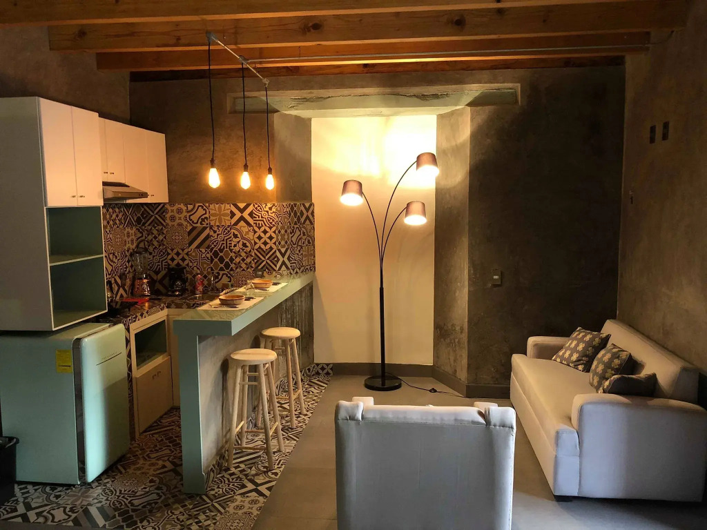 Hotel Helverica
