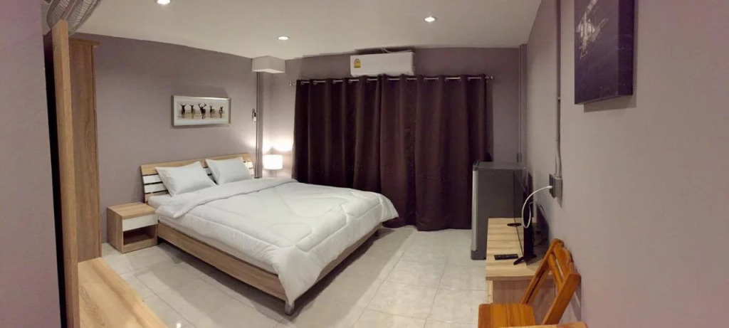 Yoyo Guest House