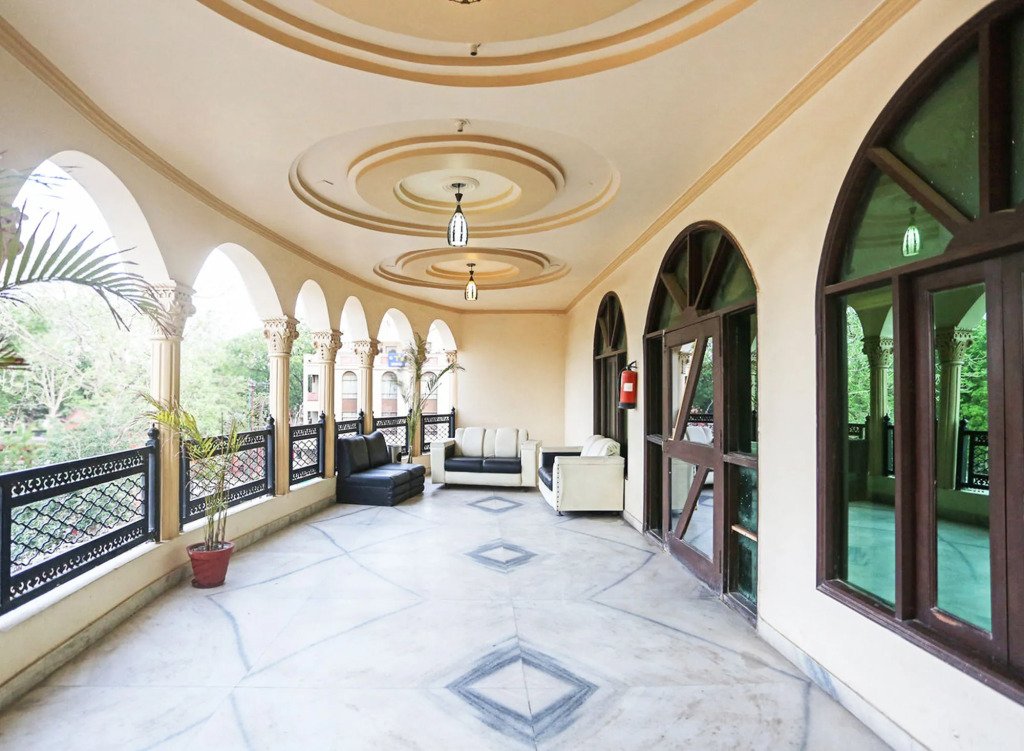 Hotel Tara Palace By Goyal Hotels