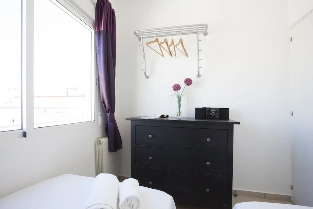 SingularStays Carmen 1