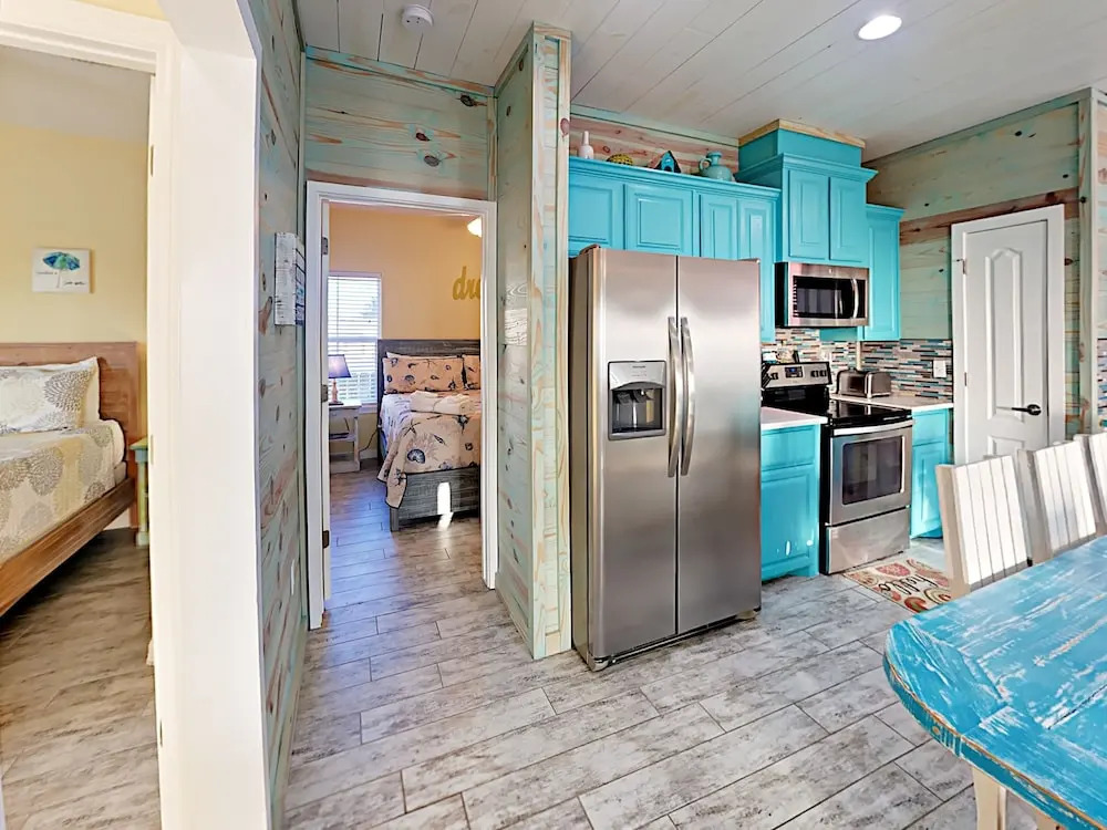 Las Olas Townhouse 3 Bedrooms 2 Bathrooms Townhouse