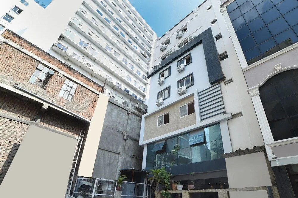 FabHotel Opal Residency