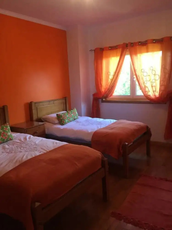 Beautiful detached villa with private pool, Fibre Wi-fi, garden, games room & BBQ