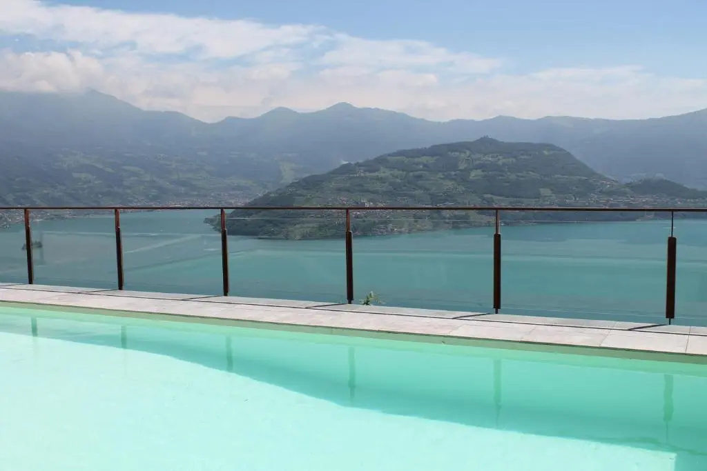 Vista Paradiso