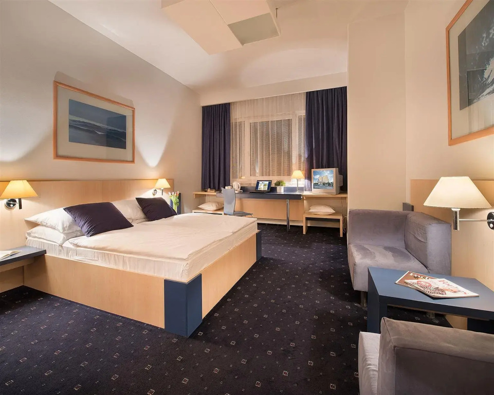 BEST WESTERN Hotel Grand