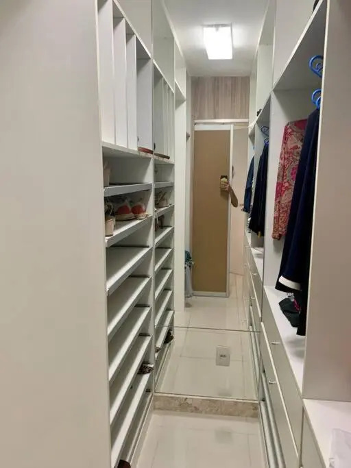 Apartamento em condomínio de alto luxo! 3 suítes - 140m