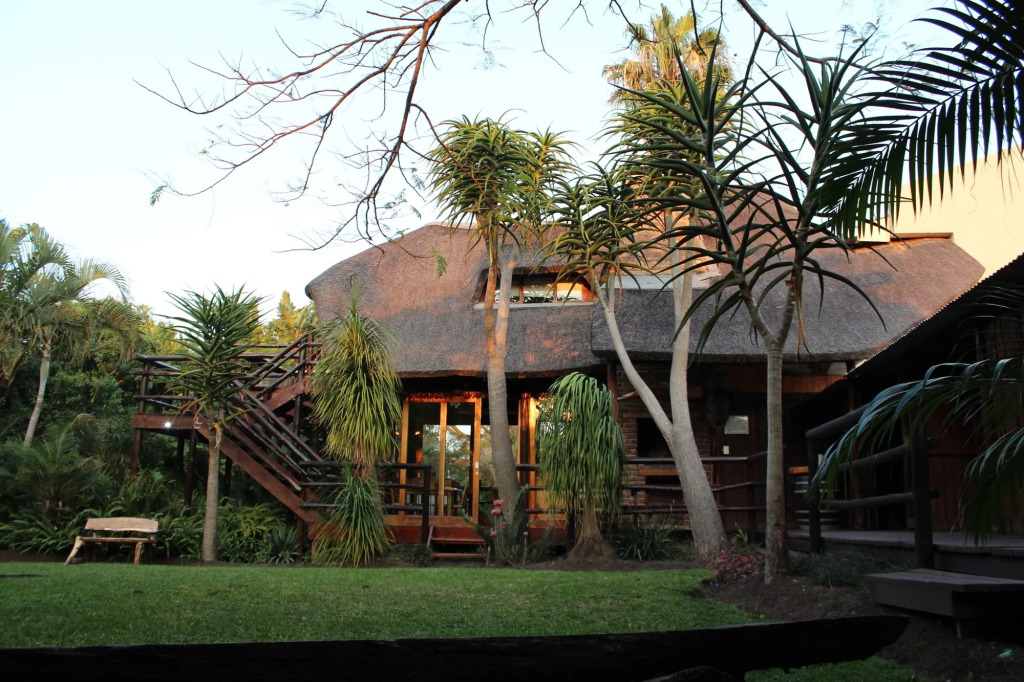 Tidewaters River Lodge