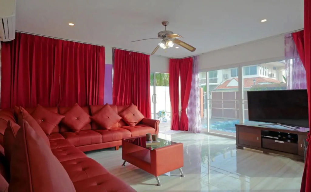 Pattaya Pool Villa