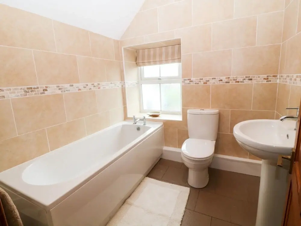 Llain Rhuttan, Pwllheli