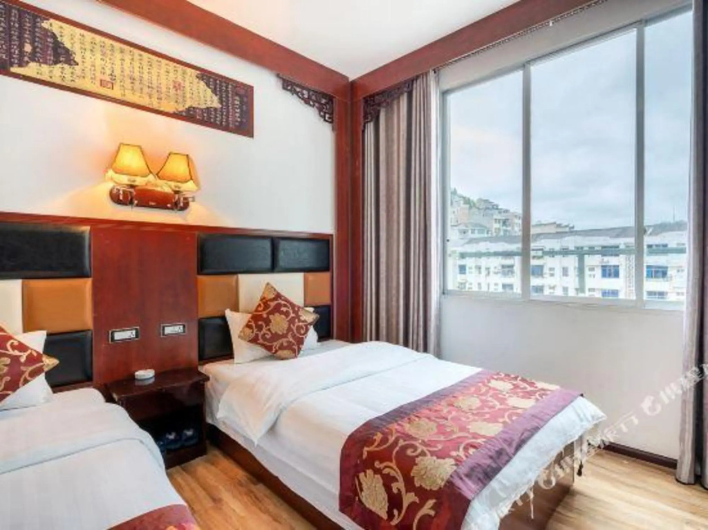 Qingyuan Motel