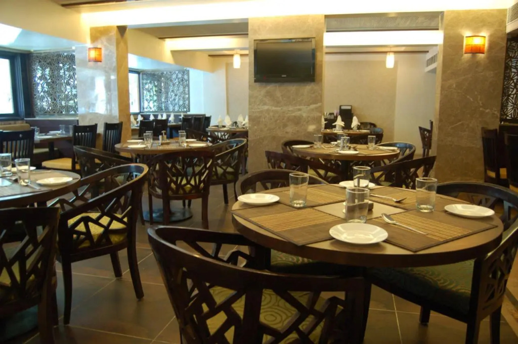 Comfort Inn President Near Ahmedabad Junction Station