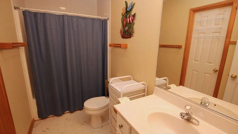 Sea for Miles - 5 Br Home