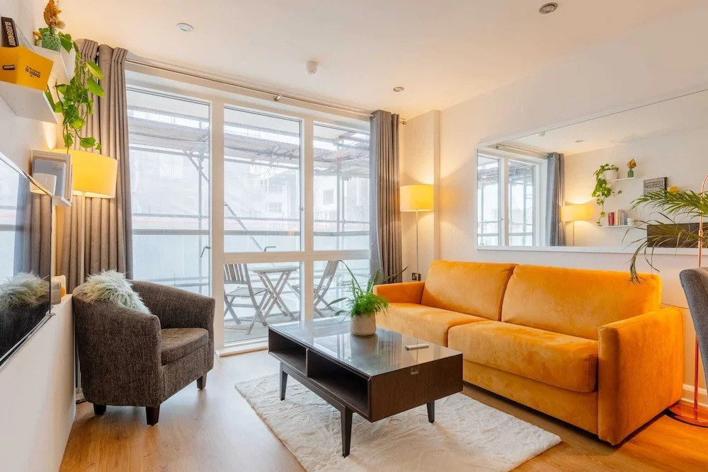 Vibrant & Inviting 1BD Flat, Heart of Haggerston!