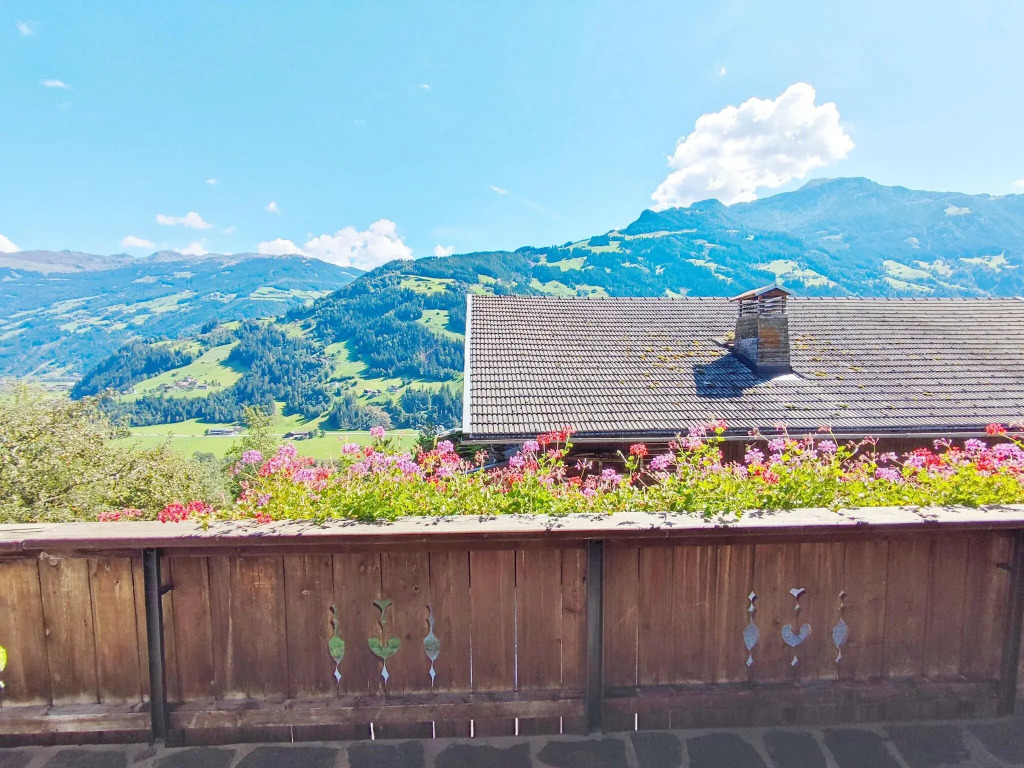 Chalet in Hippach near Ski Paradise