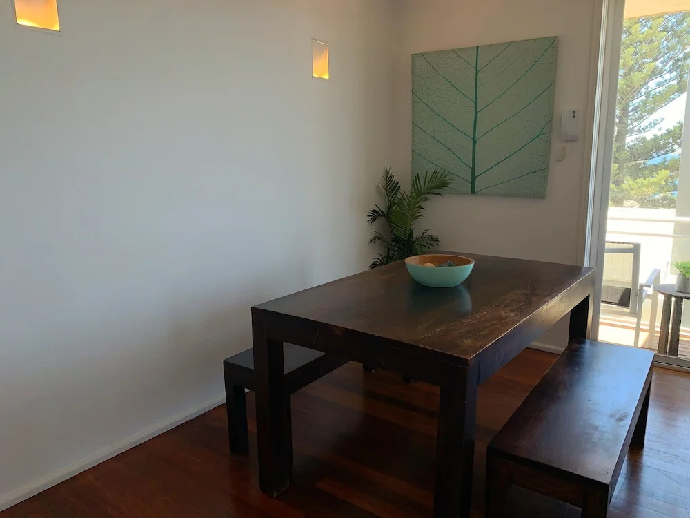Bondi 2 Bedroom - Bondi and Tamarama Views
