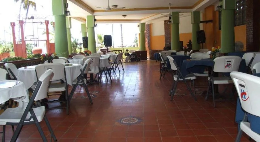 Colin's Hotel
