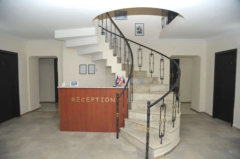 Hotel Grand