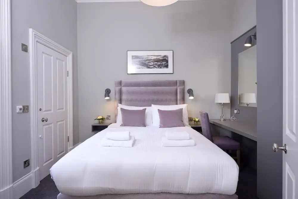Destiny Scotland Apartments at West End - Princes Street