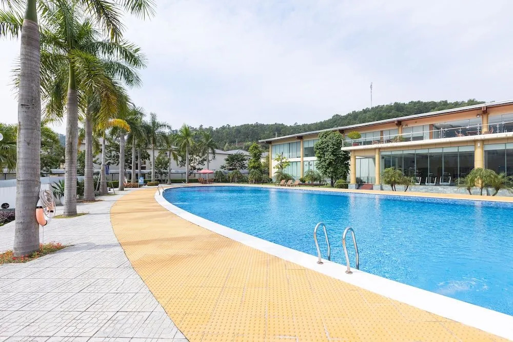 Anh Phát resort