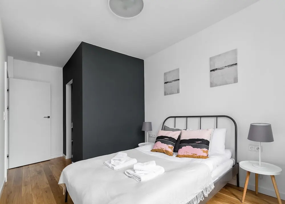 Metro Centrum Light Apartment