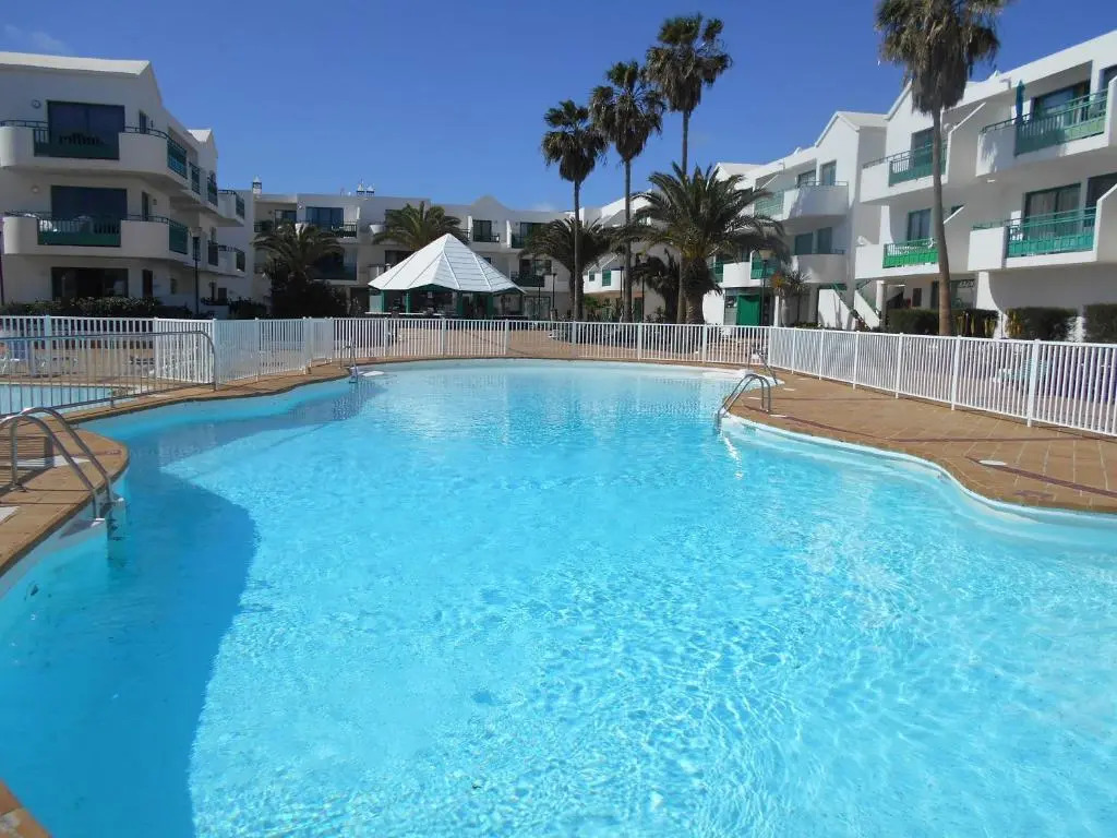 RealRent Costa Teguise Beach