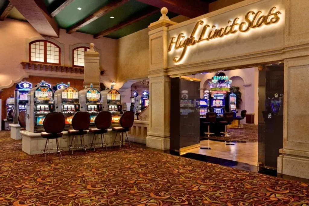 Harrahs Laughlin, A Caesars Destination