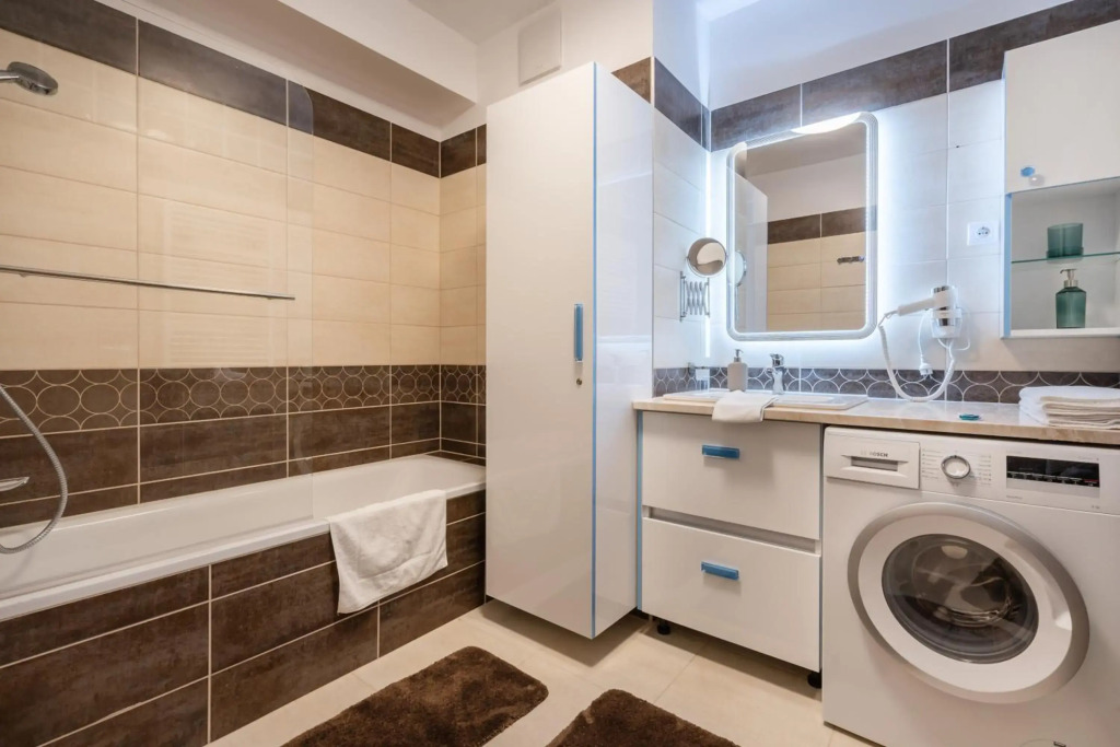 Orchid House Apartment