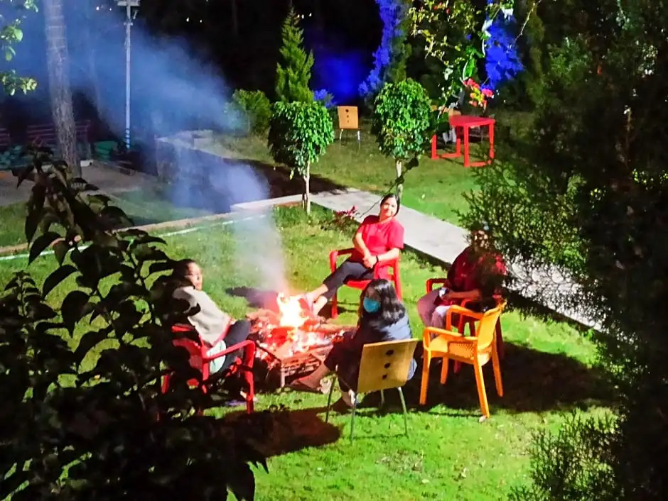 Kasauli Inn