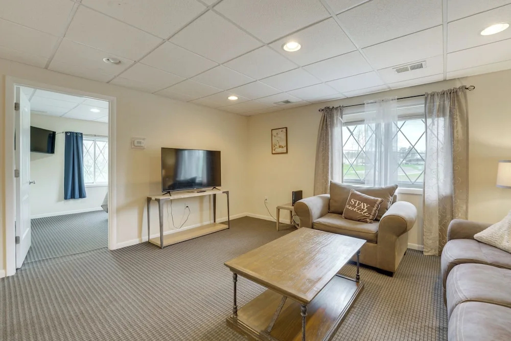Near Boating, Lake Huron! Quiet Condo on Creek