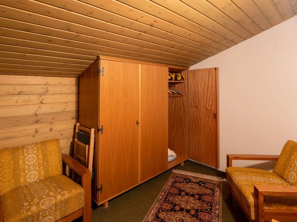 Glockner Hof in Hof With 1 Bedrooms and 1 5 Bathrooms