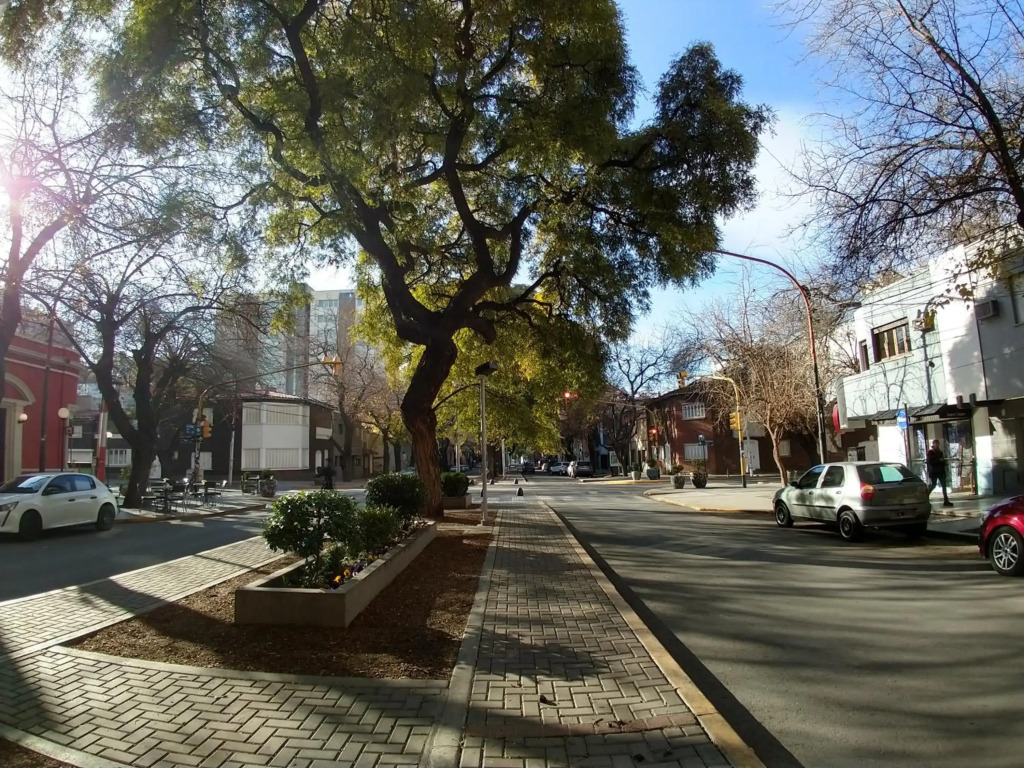 Departamento en Mendoza capital, pleno centro - Edificio Solar I