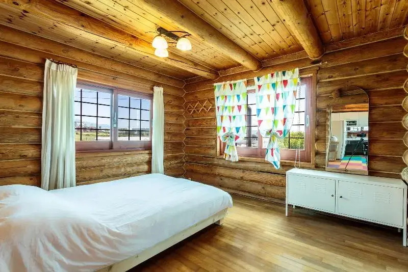 Seogwipo Neulbada Pet Pension