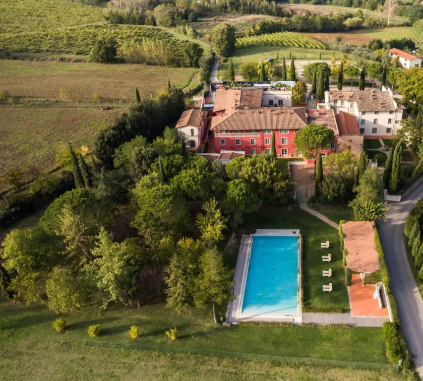 Palagio 13 in Chianti With Shared Pool