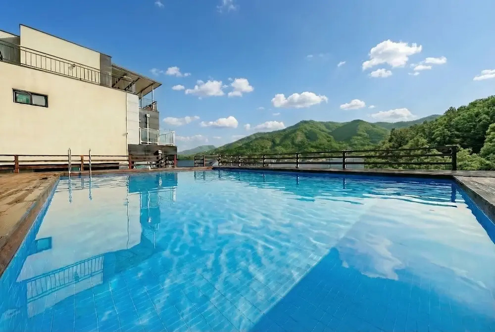 Gyeongju Paradise Private Pool Villa