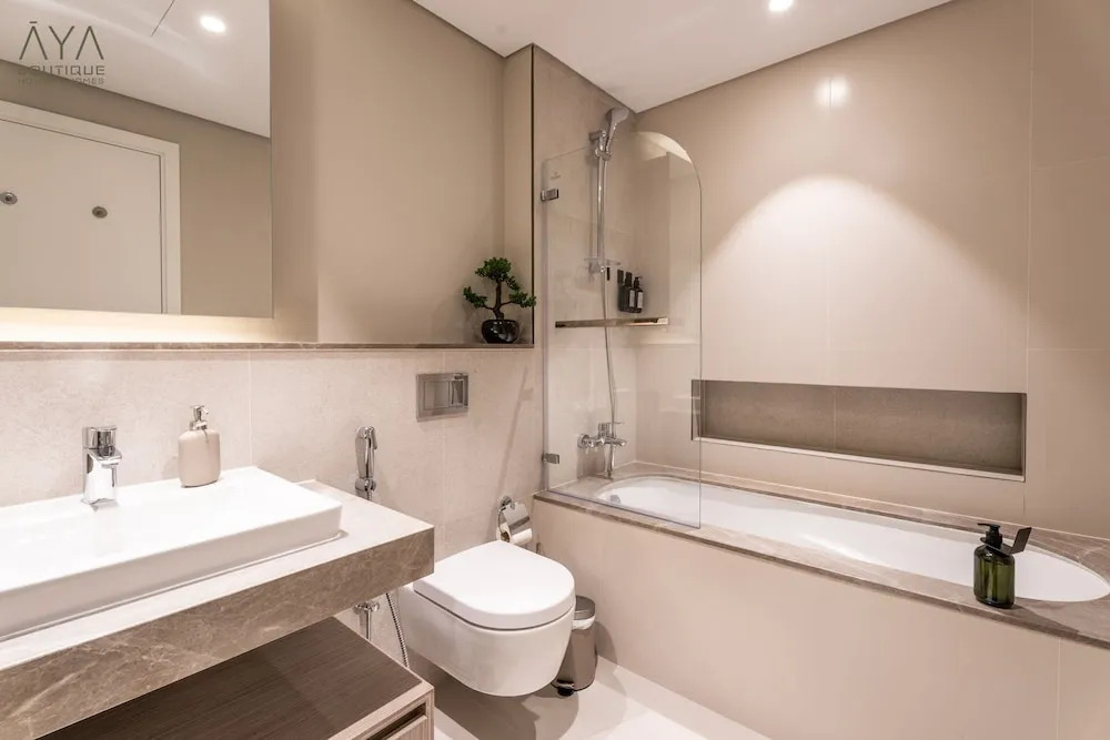 Aya - Outstanding 1BR Apartment With Amazing Creek Views