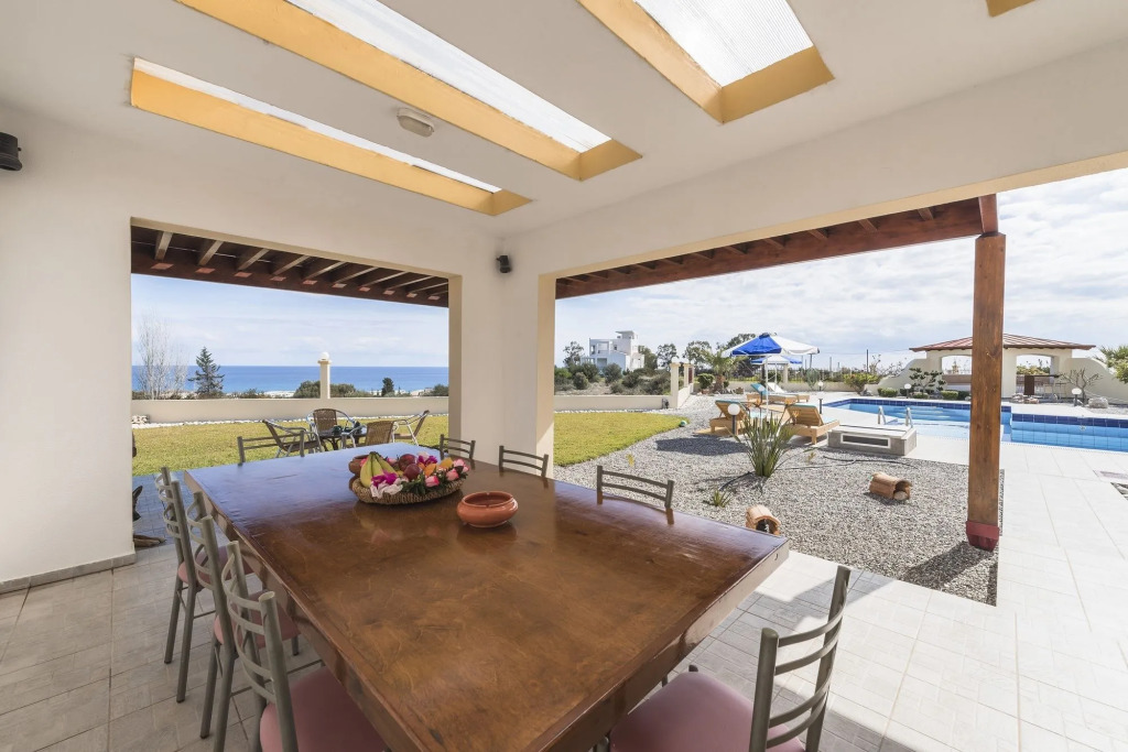 Villa Rose
