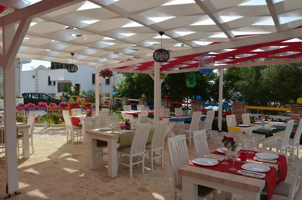 El Mare Hotel