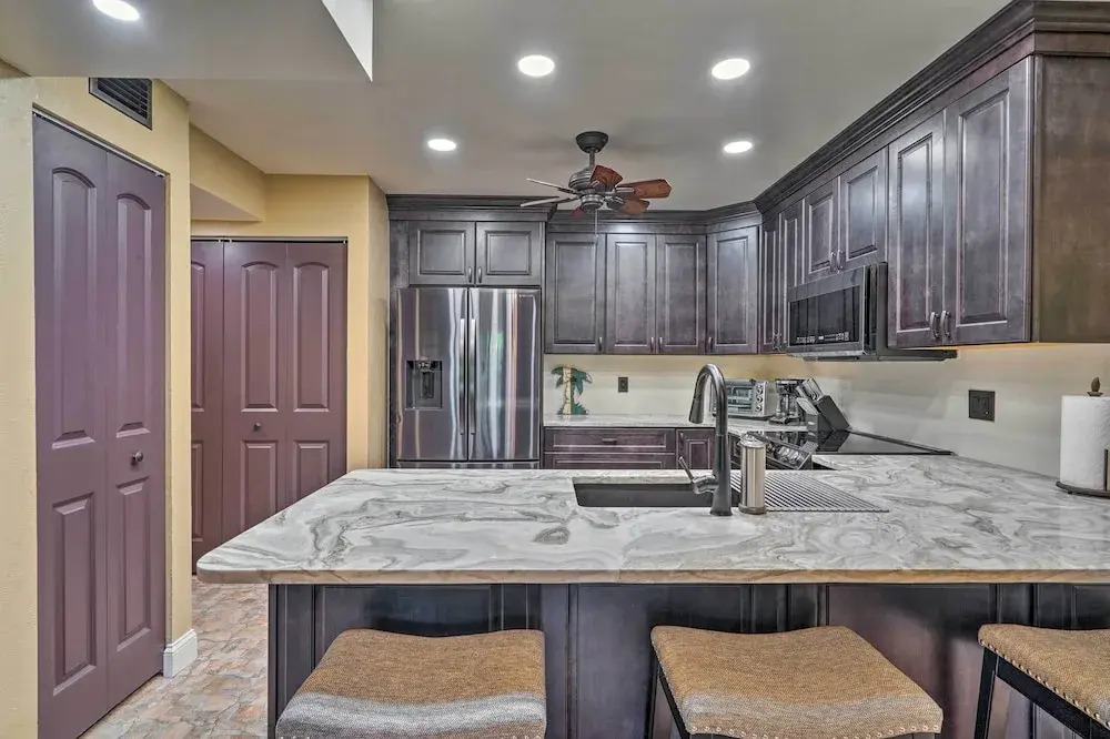 Chic Fort Myers Escape w/ Community Perks!