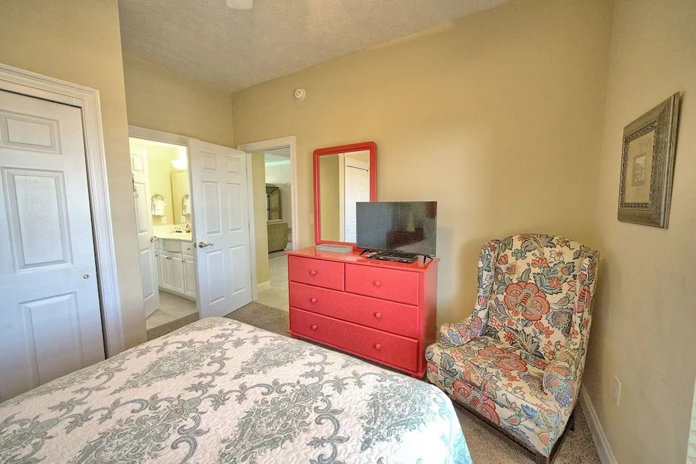 Gulf Crest Condominium #1806 - 2 Br Condo