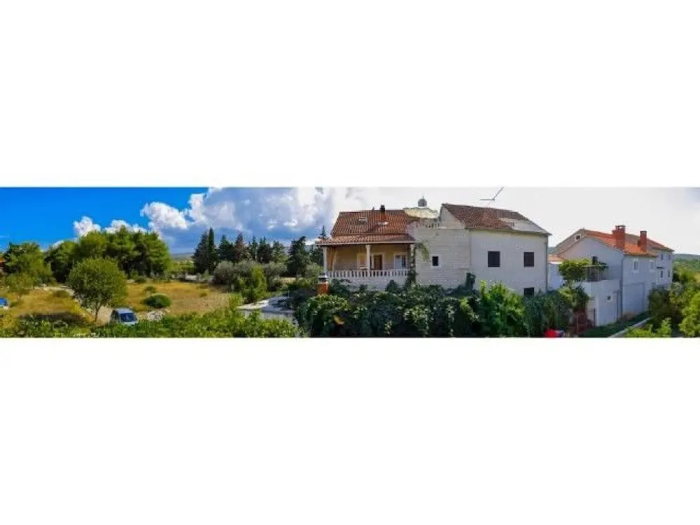 Apartments Jakov