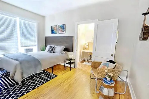 1920s Urban Charm SHELTER IN PLACE HERE!