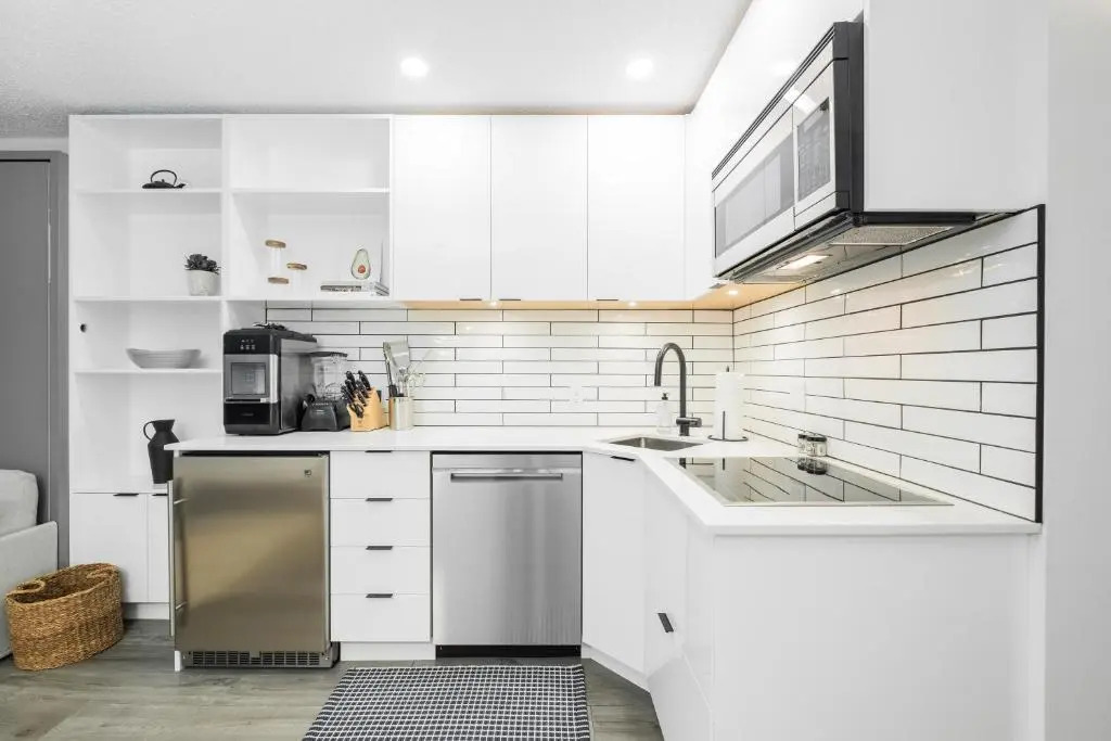 Highland Annex studio by Outpost Whistler