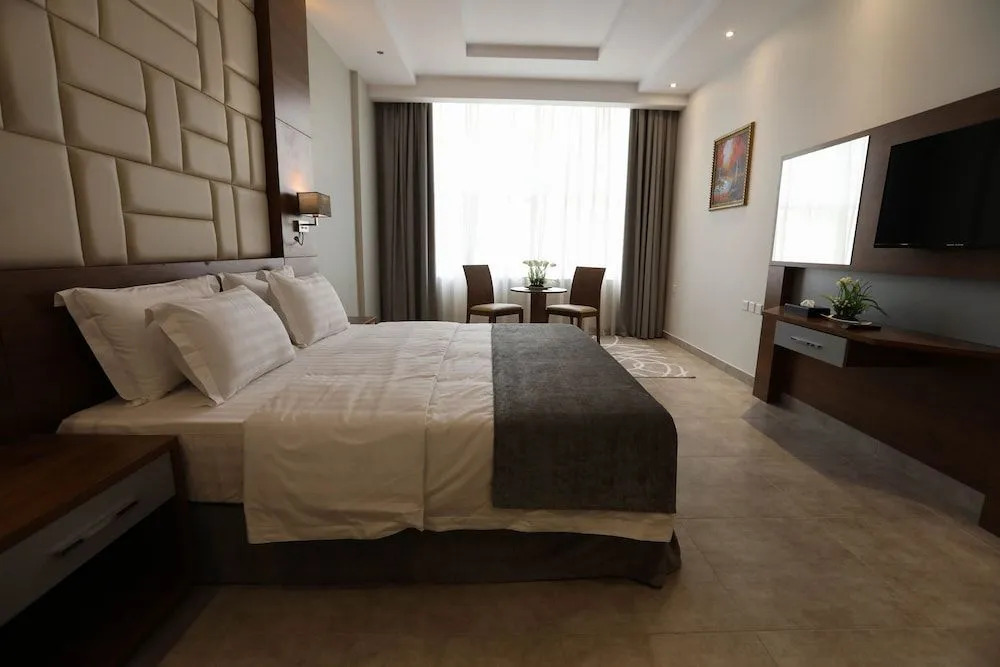 Diamond Tower Hotel