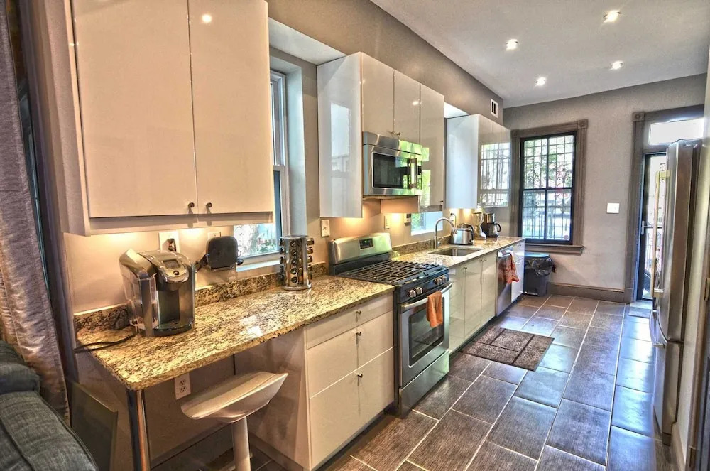 130 Southeast Townhome #1064 - 4 Br Townhouse